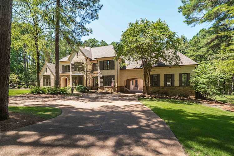 45 Preservation Ct Eads, TN 38028
