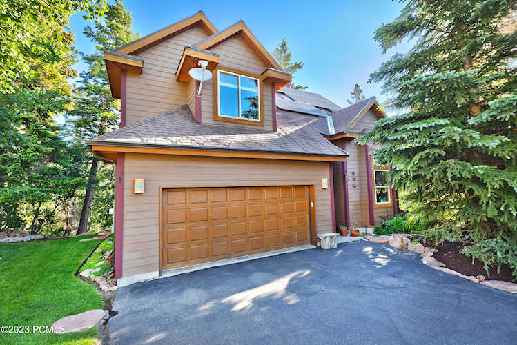 335 Woodland Dr Park City, UT 84098