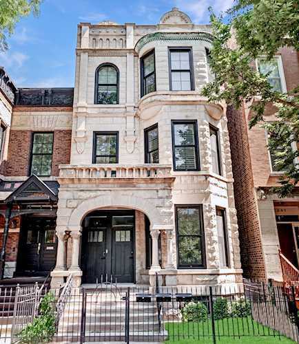 2243 N Seminary Ave #PH Chicago, IL 60614