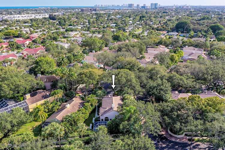 1 Grand Bay Circle Juno Beach, FL 33408