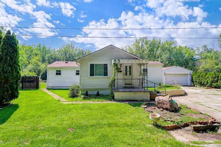 4445 Bon Air Drive Gahanna, OH 43230