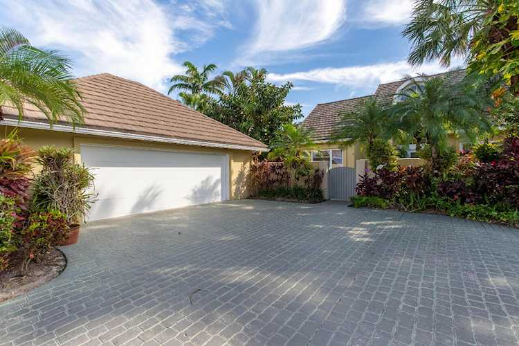 2600 Muirfield Court Wellington, FL 33414