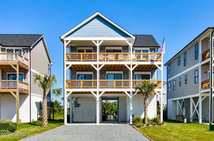 603 S Shore Dr Surf City, NC 28445
