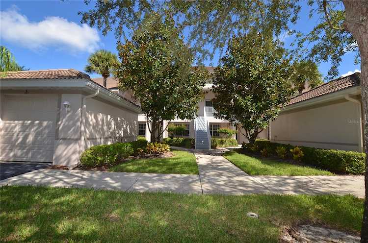 1128 Manor Lake Dr #G-103 Naples, FL 34110