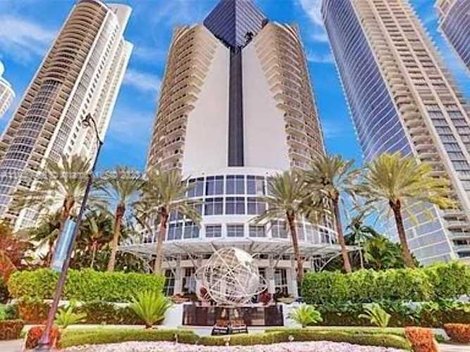 18001 Collins Ave #1111 Sunny Isles Beach, FL 33160