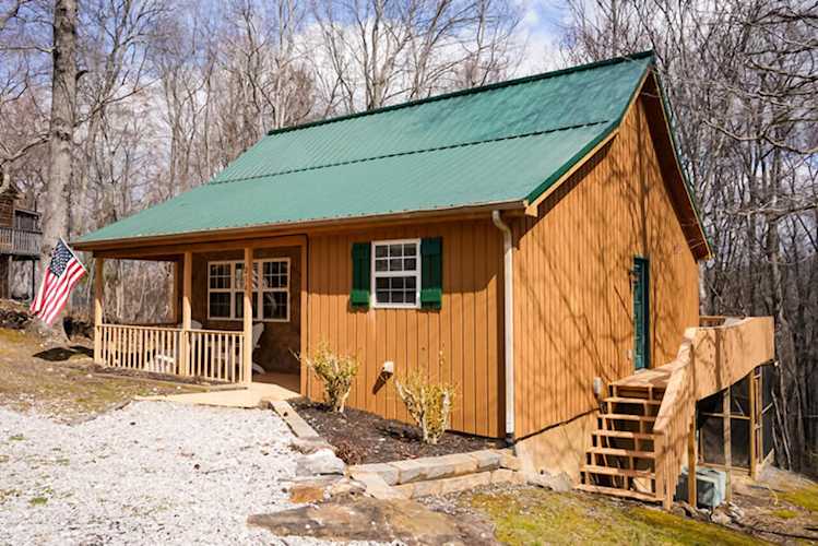 214 Enchanted Forest Way Burnside, KY 42519