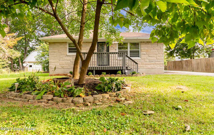 3809 Susan Ln, Louisville, KY 40229 - Silver Heights $190,000 Photo 1