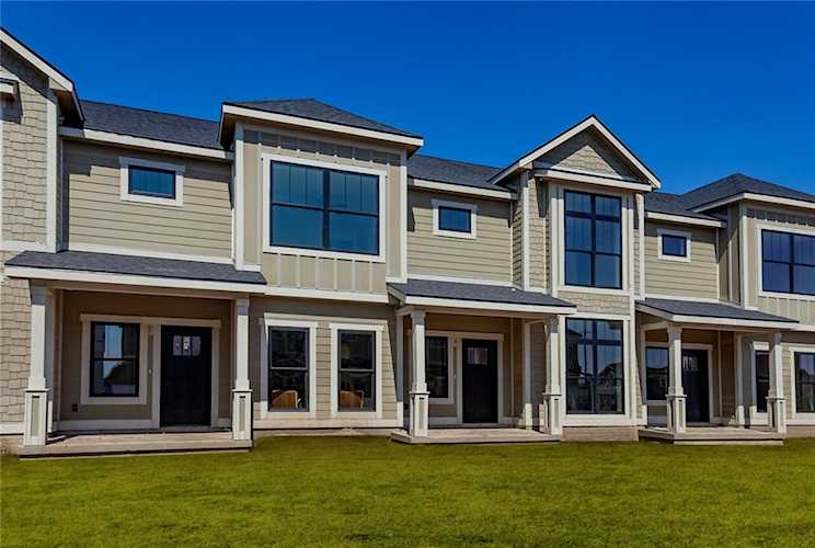 2728 SW 24th Ln Ankeny, IA 50023