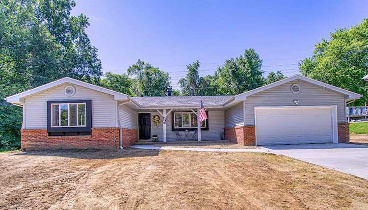627 Forest Park Drive Newburgh, IN 47630