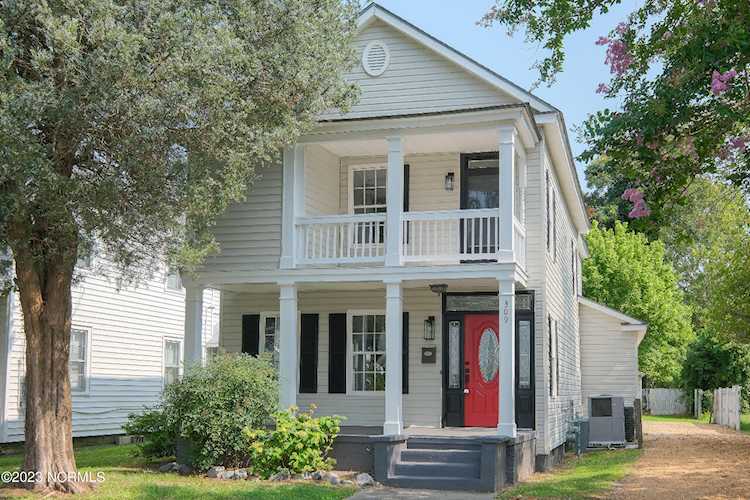 309 E Church St Edenton, NC 27932