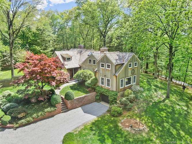 37 Cedar Hills Weston, CT 06883