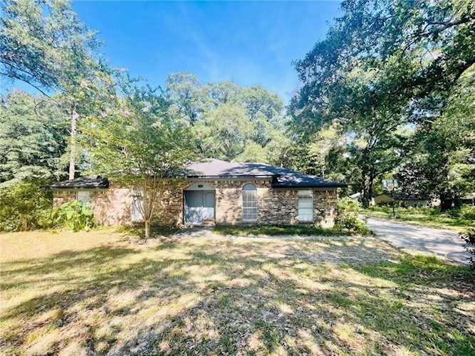 7784 S Pine Springs Drive Saraland, AL 36571