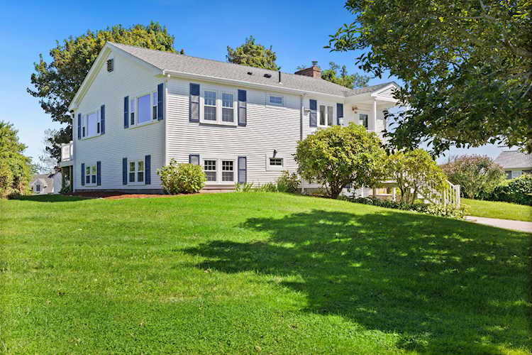 108 Dillingham Avenue Sandwich, MA 02563