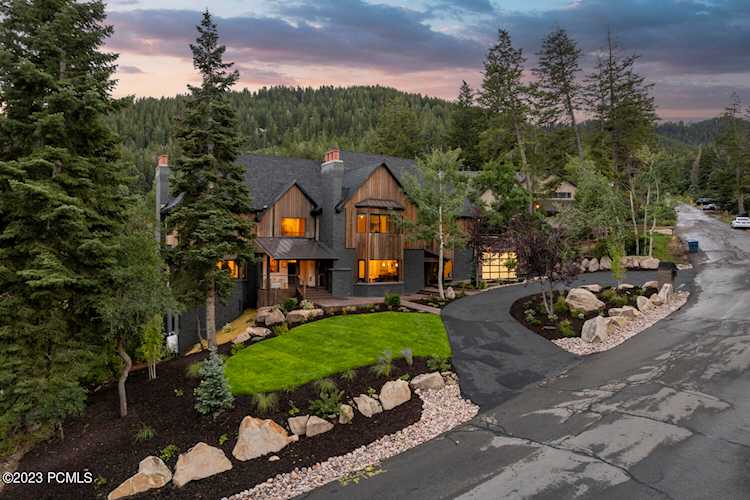 55 Matterhorn Dr Park City, UT 84098