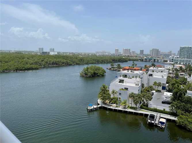 400 Kings Point Dr #1231 Sunny Isles Beach, FL 33160