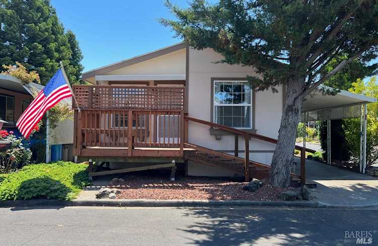 86 Norfolk Drive Santa Rosa, CA 95401