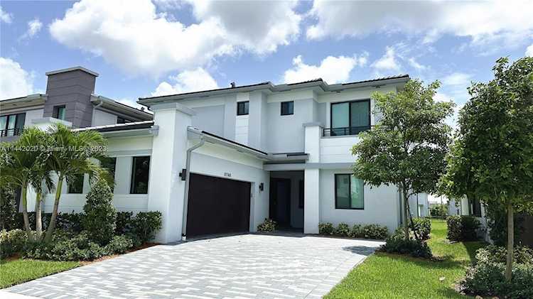 10760 Passage Way Parkland, FL 33076
