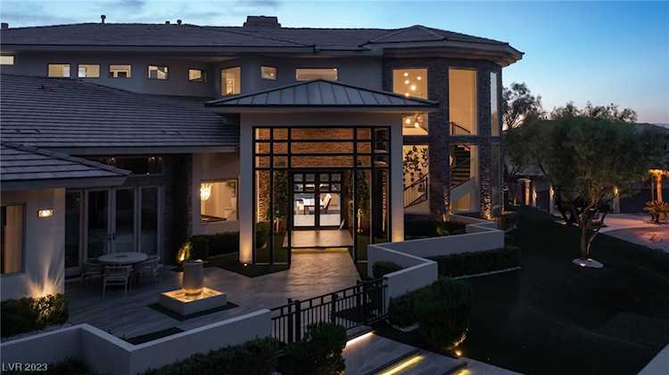 633 Saint Croix St Henderson, NV 89012