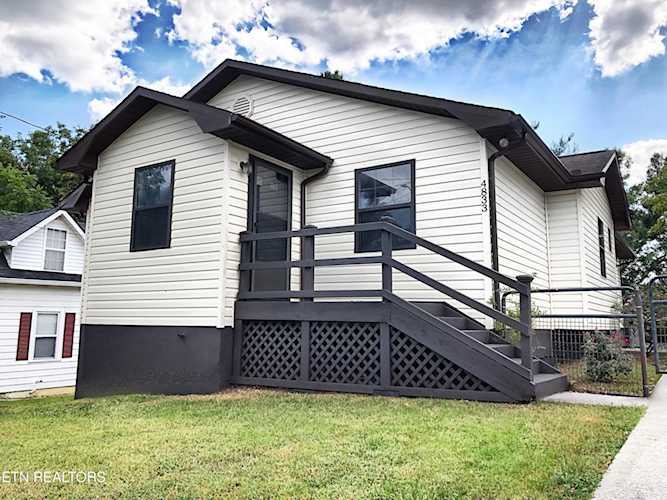 4833 Smithwood Rd Knoxville, TN 37918
