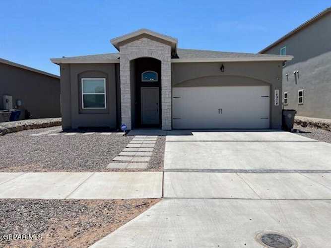 14924 William Meshel Dr El Paso, TX 79938