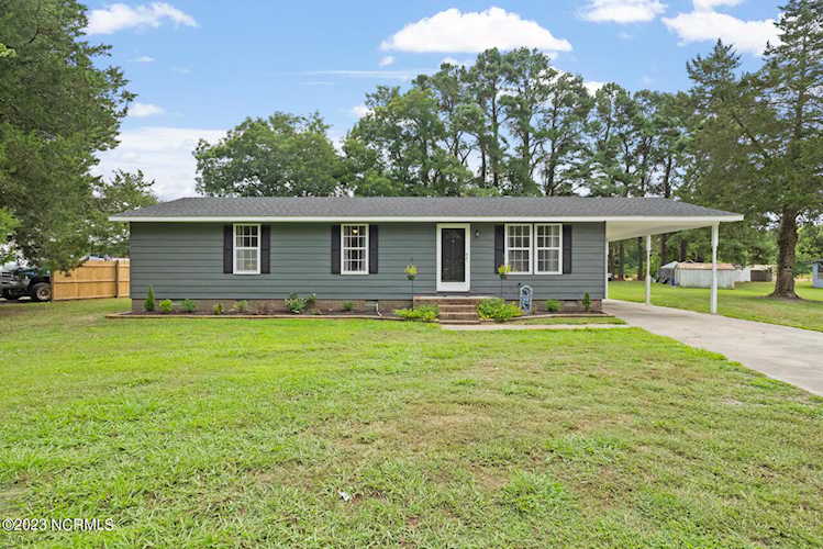 567 Blount Rd Elizabeth City, NC 27909