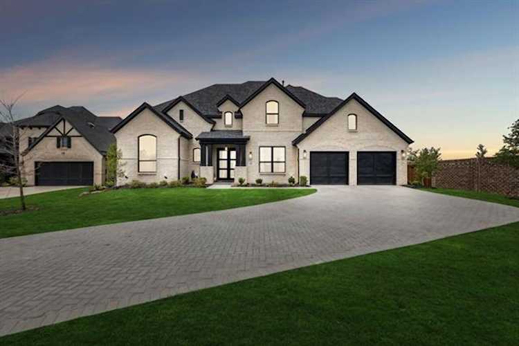 3228 Saddle Brook Road Celina, TX 75009