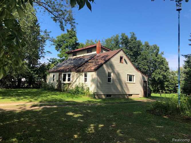 5373 S Sheridan Ave Durand, MI 48429 | MLS 60249854 Photo 1