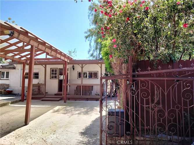 9336 Rollins Rd Chatsworth, CA 91311