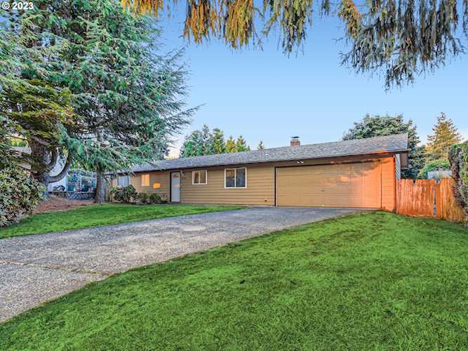 9721 NW 17th AVE Vancouver, WA 98665