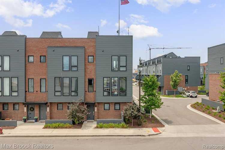 2251 Trumbull St #13 Detroit, MI 48216
