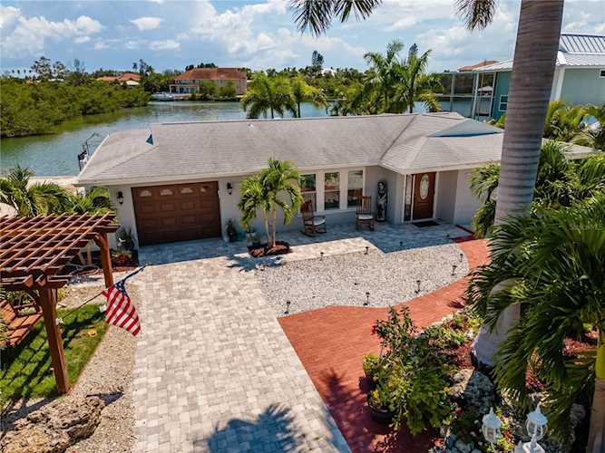 922 Casey Cove Dr Nokomis, FL 34275