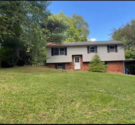 For Sale: $200,000 A home for sale for sale at 46 Bridle Path Lane Granville, OH 43023 - Licking. MLS 223027286 - This property is nestled in a tranquil and enchanting neighborhood with the renowned Granville... Photo 1