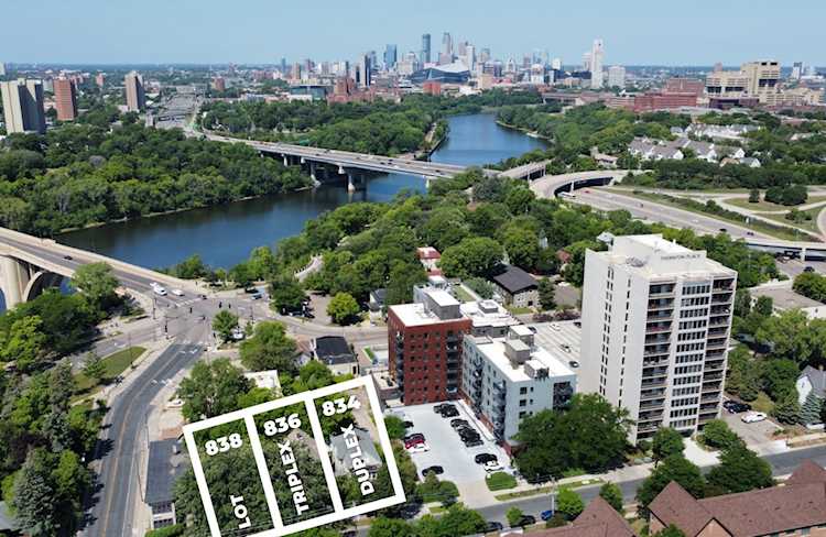 836 Thornton Street SE Minneapolis, MN 55414