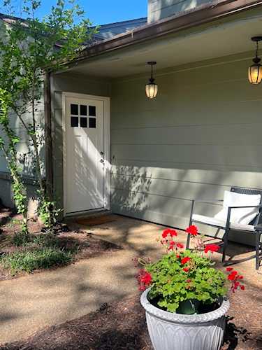 1942 Allenby Rd Germantown, TN 38139