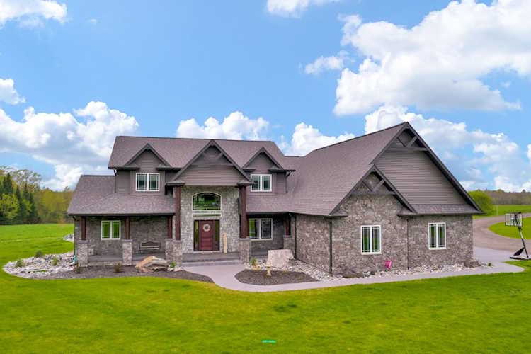 202300 County Road J Rosholt, WI 54473