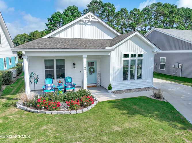 107 Binnacle Ln Grandy, NC 27939