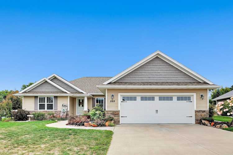 593 Pebblestone Circle Oneida, Village of Hobart, WI 54155-9386