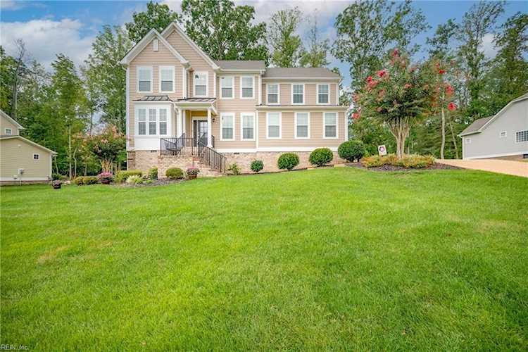 111 Saint Andrews Smithfield, VA 23430