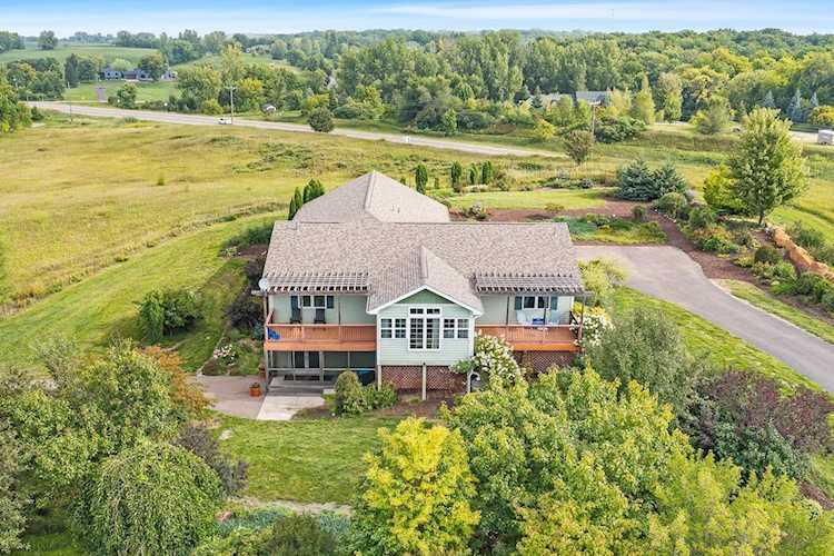 6850 Nyle Court - Greenfield