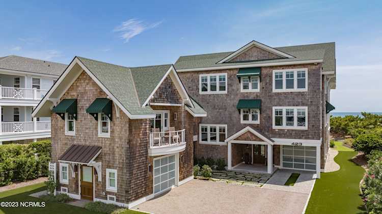 423 S Lumina Ave Wrightsville Beach, NC 28480