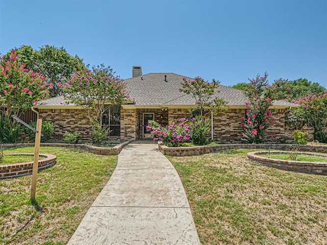 1812 Huron Trail Plano, TX 75075