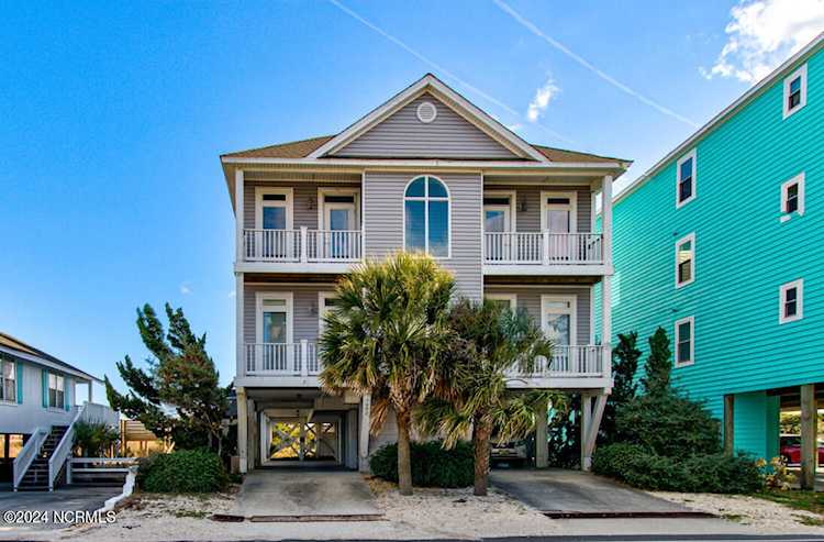 602 N Carolina Beach Ave Carolina Beach, NC 28428