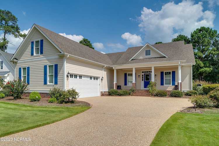 136 Falls Landing Way Wallace, NC 28466