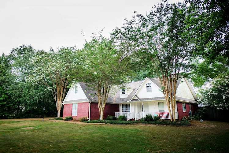 102 Tanner Drive Oxford, MS 38655