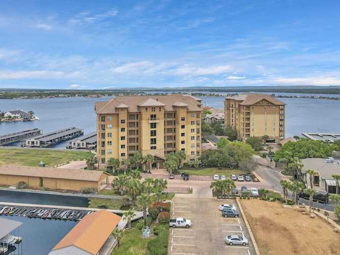 101 West Bank #55 Horseshoe Bay, TX Horseshoe Bay 78657-0000 | RE/MAX Horseshoe Bay Photo 1
