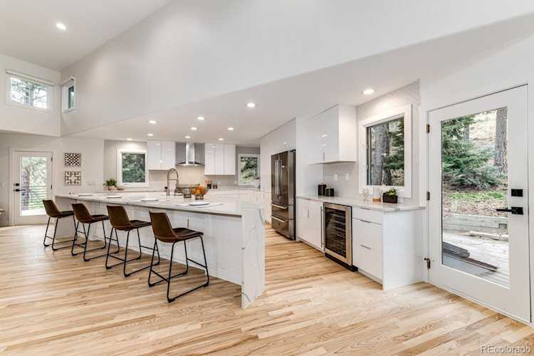 2857 Linden Dr Boulder, CO 80304