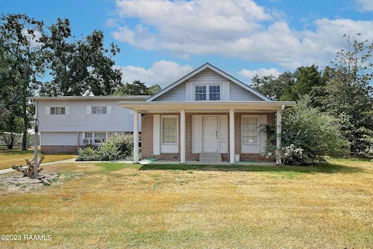 806 Daspit Street Gueydan, LA 70542
