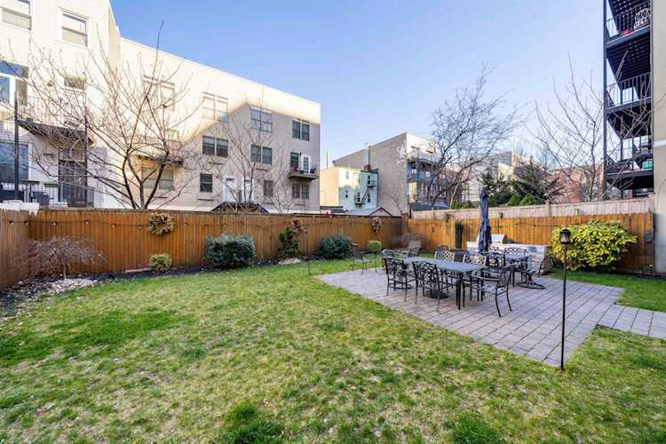 129 Harrison St #3 Hoboken, NJ 07030 | MLS 230008613 Photo 1