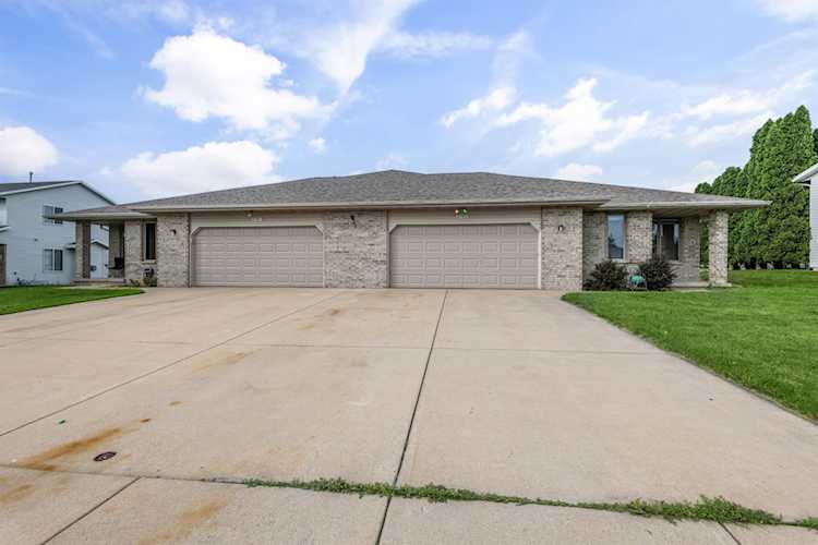 2781 Aquarius Rd Green Bay, WI 54311 multi-family listing, MLS#50278173 - Dallaire Realty Photo 1