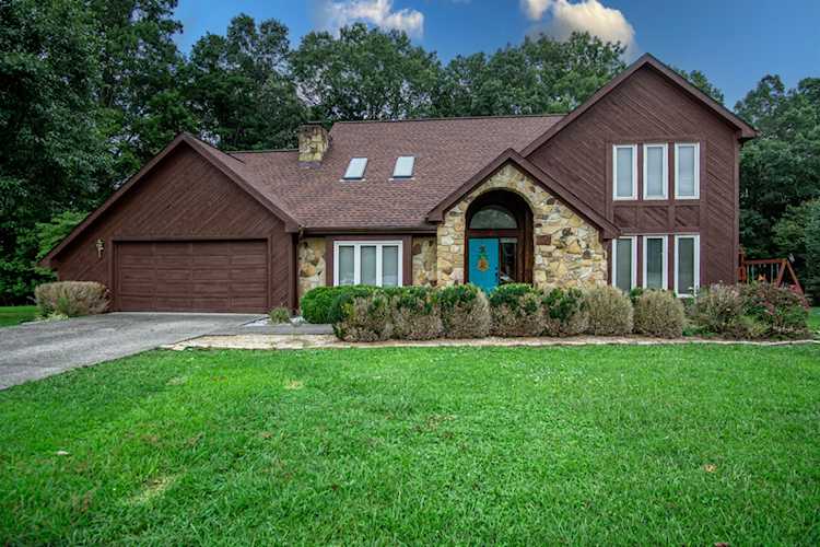1920 Mallard Dr London, KY 40741